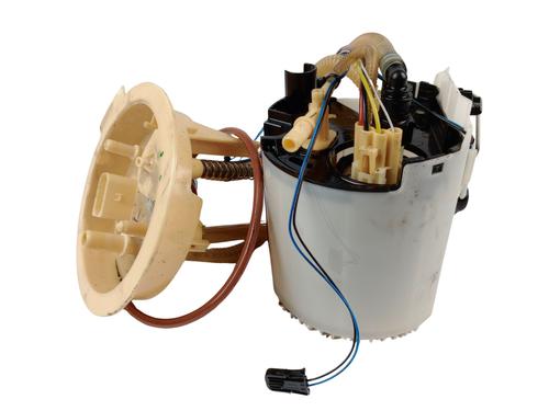 Fuel pump VOLVO XC60 II (246) D5 AWD 31372615