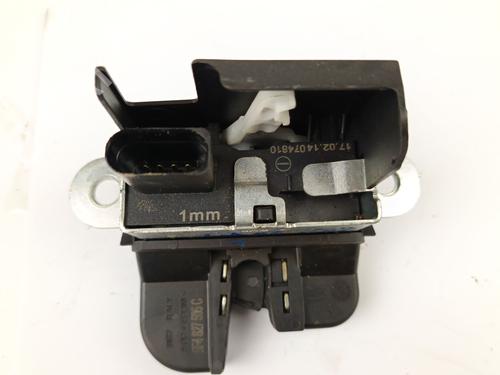 BP30168882C101 main image