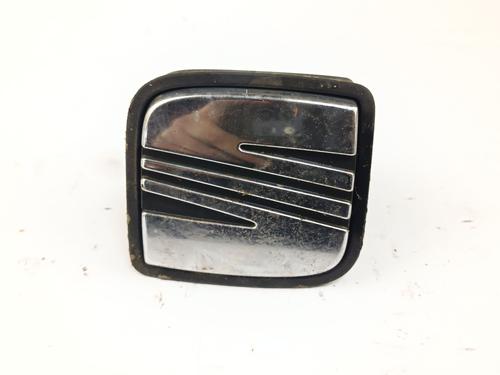 Used Tailgate handle SEAT IBIZA IV ST (6J8, 6P8) [2010-2016]  31972057