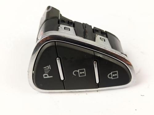 Spak kontakt OPEL CORSA E (X15) [2014-2025]  30271477