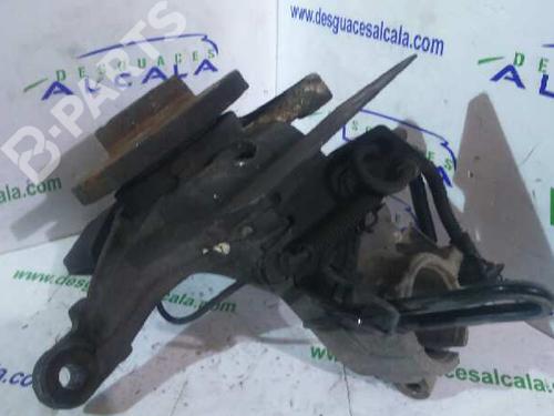 Left front steering knuckle CITROËN C5 I (DC_) 2.0 HDi (DCRHZB, DCRHZE) | BP11037999M25 