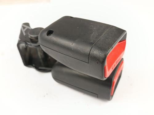 Used Seat buckle HYUNDAI ix35 (LM, EL, ELH) 1.7 CRDi (116 hp) 30463566