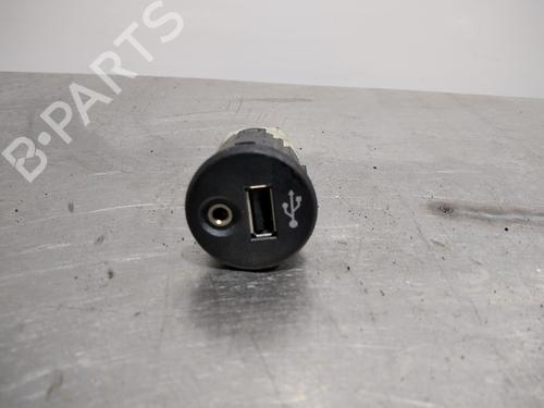 Used Switch NISSAN JUKE (F15) 1.6 DIG-T NISMO RS (218 hp) 14349268