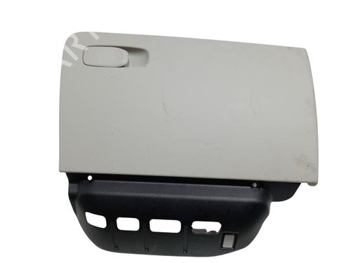 Handskerum VOLVO XC40 (536) T3 (156 hp) 23660573