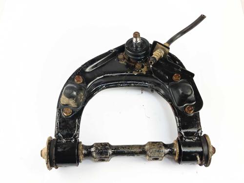 Used Left front suspension arm Left front suspension arm MITSUBISHI PAJERO II (V3_W, V2_W, V4_W, V5_W) 2.5 TDiC (V44W, V24W) (99 hp) 34649600 34649600
