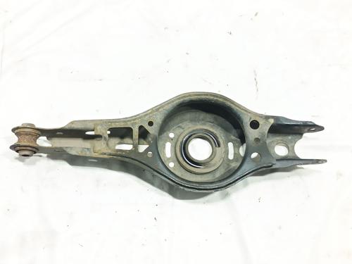 Used Left rear suspension arm TOYOTA C-HR (_X1_) 1.8 Hybrid (ZYX10_, ZYX11_) (98 hp) 32001366