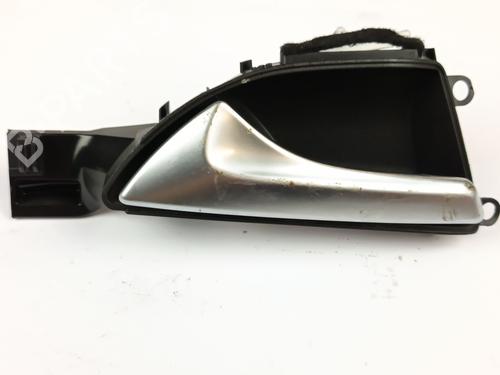 Used Rear left interior door handle MERCEDES-BENZ CLA Coupe (C117) CLA 200 CDI / d (117.308) (136 hp) 29123668