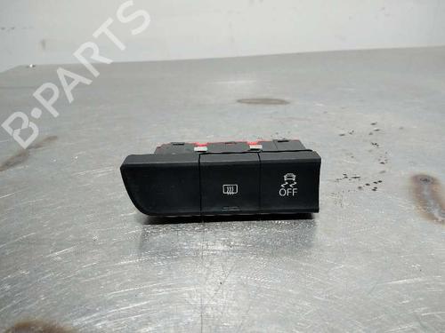 Used Switch AUDI A1 (8X1, 8XK) [2010-2019]  14355509