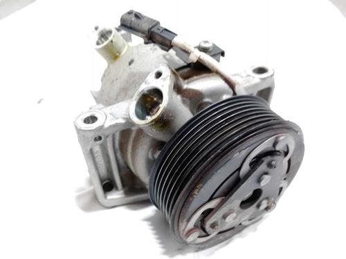 Compressor A/C Compressor A/C DACIA DUSTER (HM_) 1.6 SCe 115 (HMM1) (115 hp) 22741063 22741063