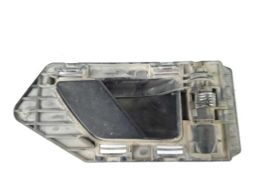 Used Front right interior door handle Front right interior door handle 13913604 13913604