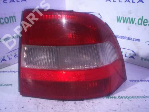 Used Right taillight OPEL VECTRA B (J96) [1995-2004]  10029390