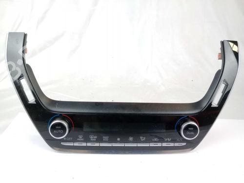 Used Climate control Climate control TOYOTA COROLLA Saloon (_E21_) 1.8 VVTi Hybrid (ZWE211, MZEA12) (98 hp) 18407924 18407924