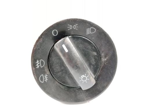 Used Headlight switch VW POLO (9N_, 9A_) 1.4 16V (75 hp) 21122578