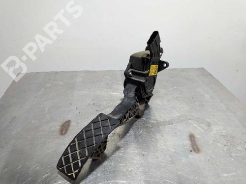 Used Pedal VW POLO V (6R1, 6C1) 1.4 TDI (75 hp) 10752687