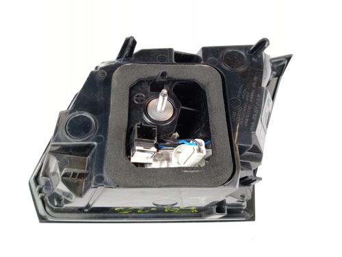Left tailgate light PEUGEOT 3008 II SUV (MC_, MR_, MJ_, M4_) 1.5 BlueHDi 130 | BP24305780C79 