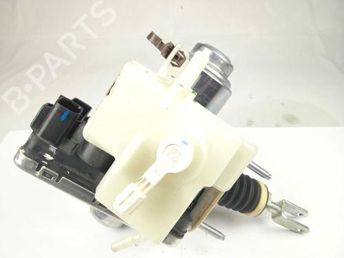 Used Brake master cylinder Brake master cylinder 16767690 16767690