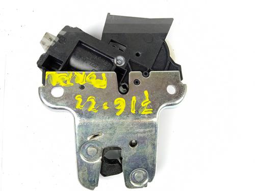 Tailgate lock VW PASSAT B6 (3C2) 2.0 TDI 16V | BP10692786C101 