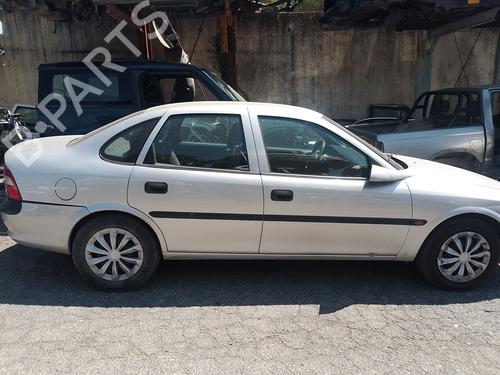 Headlight switch OPEL VECTRA B (J96) 2.0 DTI 16V (F19) | BP27624233I24 