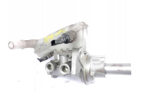 brake-master-cylinder-ford-fiesta-vi-cb1-ccn-2008-23861995 main image