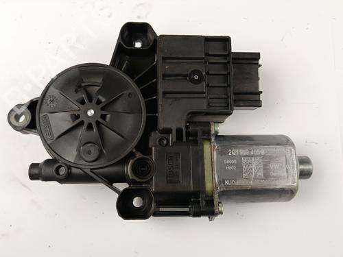 Portierruitmotor linksvoor SEAT ARONA (KJ7, KJP) 1.0 TSI (95 hp) 29339792