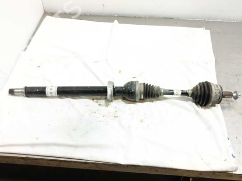 Used Right front driveshaft Right front driveshaft MERCEDES-BENZ GLA-CLASS (X156) GLA 200 CDI / d (156.908) (136 hp) 25866914 25866914