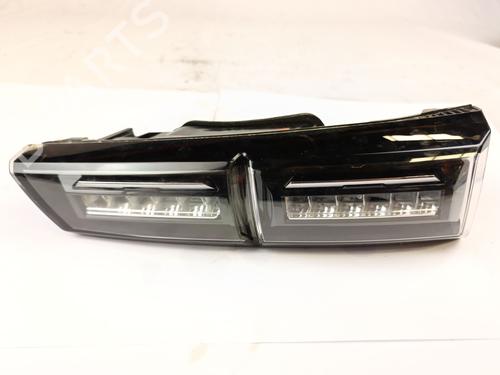 Used Left tailgate light PEUGEOT 308 III (FB_, FH_, FP_, F3_, FM_) BlueHDi 130 (FBYHZL, FBYHZT) (131 hp) 27457342