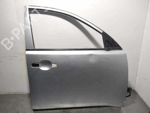 Used Right front door Right front door 9980156 9980156