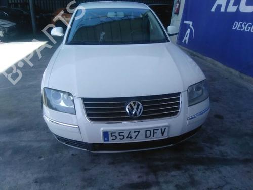 Right front fog light VW PASSAT B5.5 (3B3) 1.9 TDI | BP17687139C31 - Image 9