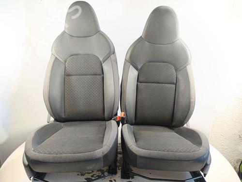 Used Seats set Seats set NISSAN JUKE (F16_) 1.0 (114 hp) 33977715 33977715