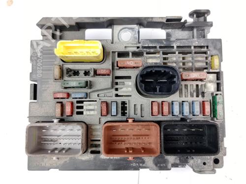Used Fuse box PEUGEOT 308 I (4A_, 4C_) 1.6 16V (120 hp) 19801897