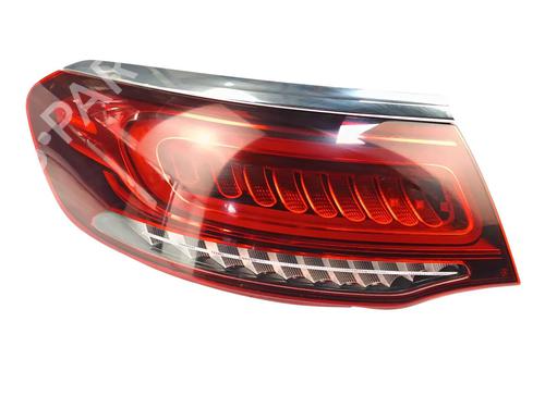 Used Left taillight Left taillight MERCEDES-BENZ GLC (X253) 200 4-matic (253.943) (197 hp) 34441160 34441160