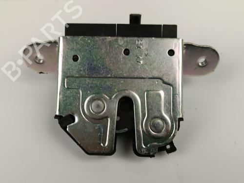 Used Tailgate lock OPEL ASTRA K (B16) 1.4 Turbo (68) (150 hp) 27624232
