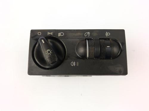 Forlygtekontakt Forlygtekontakt VW TRANSPORTER T4 Van (70A, 70H, 7DA, 7DH) 1.9 TD (68 hp) 36041144 36041144