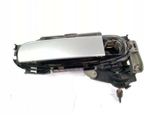 Used Front left exterior door handle AUDI A3 Sportback (8PA) 1.9 TDI (105 hp) 23137041