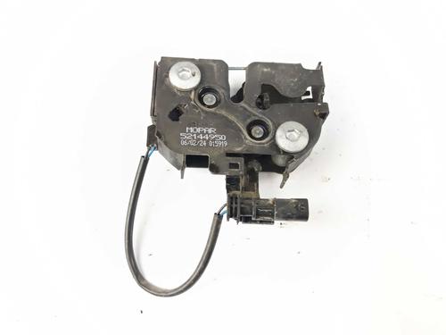 hood-lock-jeep-renegade-suv-bu-b1-bv-2014-32517176 main image