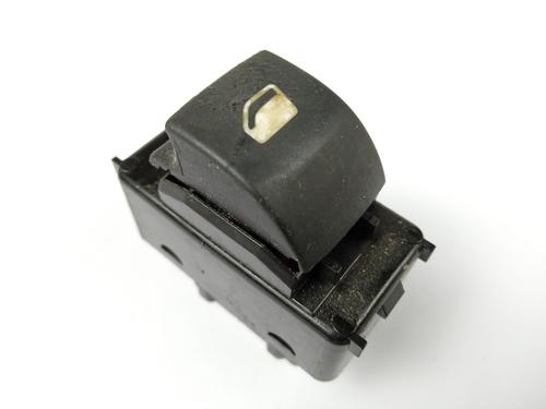 right-front-window-switch-peugeot-partner-box-bodympv-16-hdi-2008-11197716 main image