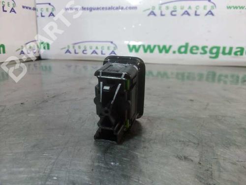 Right rear window switch MERCEDES-BENZ C-CLASS (W204) C 250 CDI (204.003) | BP10929054I28 