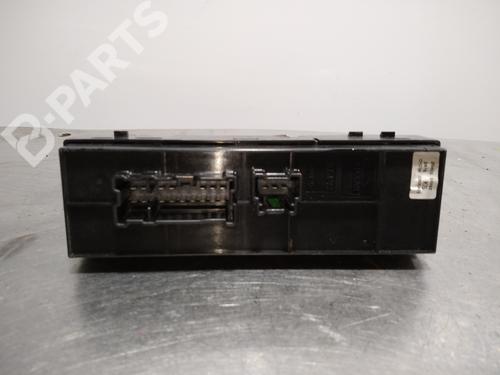 Left front window switch NISSAN JUKE (F15) 1.6 DIG-T NISMO RS | BP10027579I27 