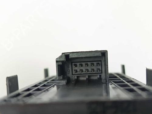 Left front window switch AUDI A1 (8X1, 8XK) 1.6 TDI | BP38711933I27 - Image 3