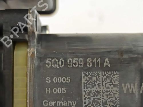 Left rear window motor SEAT LEON ST (5F8) 1.2 TSI | BP34446255E23 - Image 4