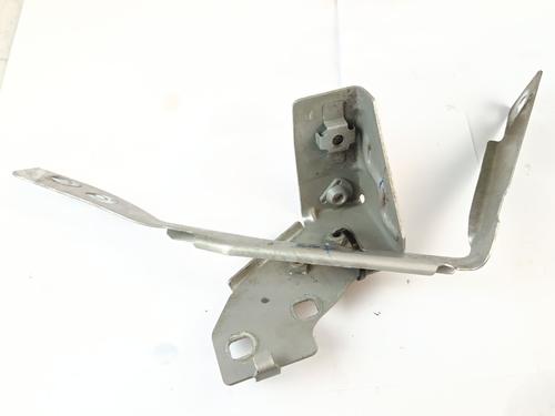 Used Right headlight support RENAULT CAPTUR I (J5_, H5_) 1.5 dCi 90 (J5N4, J5M5, J5MW, J5M6, J5AL, J5AJ) (90 hp) 28623991