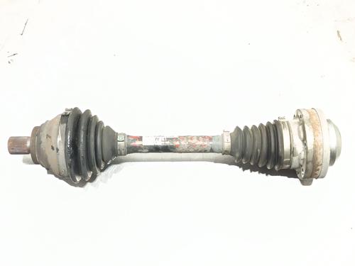 Used Left front driveshaft VW EOS (1F7, 1F8) 2.0 TDI 16V (140 hp) 30470617