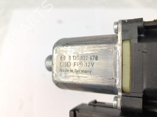 Right front window motor RENAULT SCÉNIC III (JZ0/1_) 1.2 TCe (JZ16) | BP30835588E20