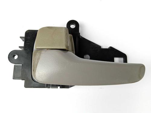 Used Front left interior door handle Front left interior door handle MITSUBISHI L200 / TRITON (KA_T, KB_T) 2.5 DI-D (KA4T) (136 hp) 10227100 10227100