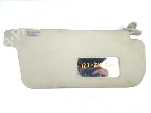 Used Right sun visor Right sun visor 17366868 17366868