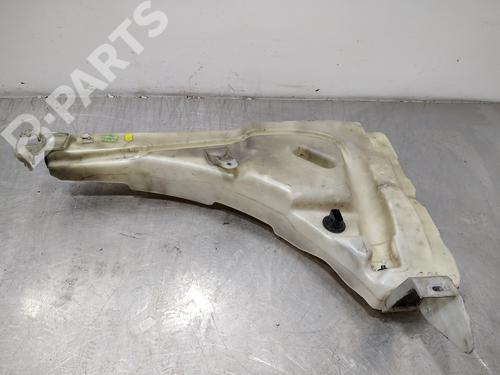 Used Windscreen washer tank VW TOUAREG (7LA, 7L6, 7L7) [2002-2013]  9982939