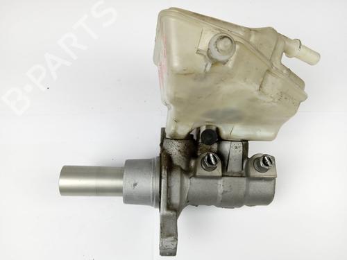 Used Brake master cylinder PEUGEOT 308 II (LB_, LP_, LW_, LH_, L3_) 1.2 THP 130 (131 hp) 12532146