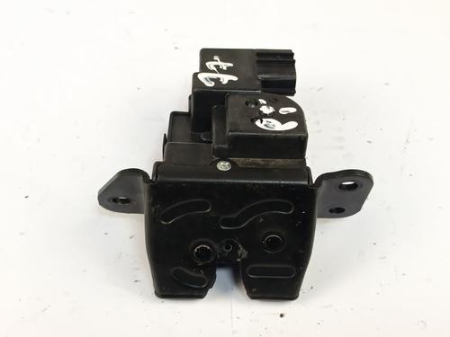 Bagklap lås KIA CARENS IV 1.7 CRDi (116 hp) 32372790