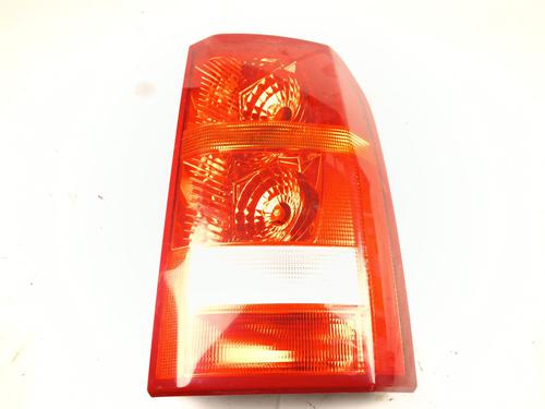 Used Right taillight LAND ROVER DISCOVERY III (L319) 2.7 TD 4x4 (190 hp) 29403442