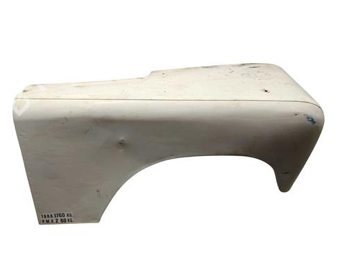 Used Right front fenders Right front fenders LAND ROVER 88/109 (LR) 2.3 D 4x4 (LR 88 DL, LR 109 DL) (63 hp) 27457885 27457885